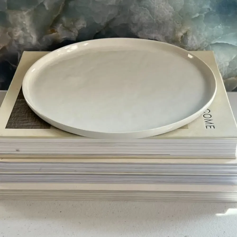 Crate & Barrel Dinner Plate 8.5